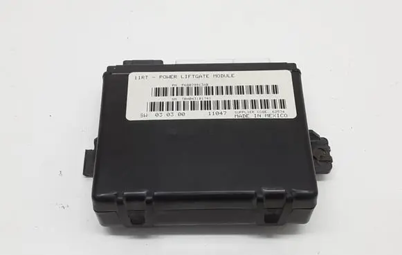 Chrysler Town u0026 Country V Tailgate/trunk control unit/module 68079913AB