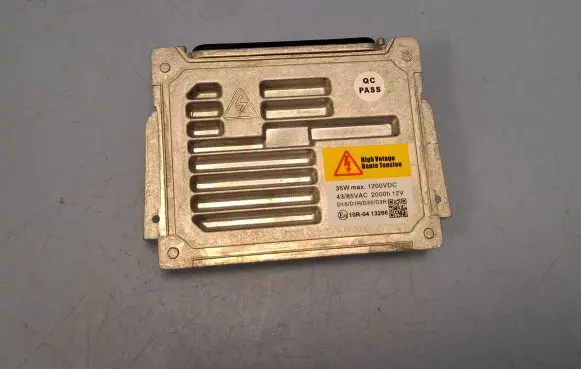 Land Rover Discovery 4 - LR4 Headlight ballast module Xenon LR014114 89089352