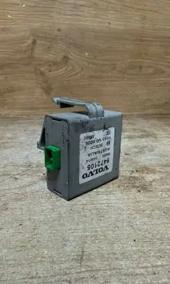 Volvo S70 V70 V70 XC Alarm control unit/module 9472105 F005V00026 04W14