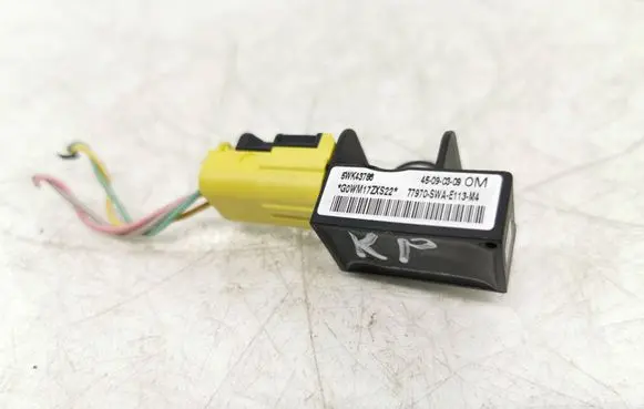 Honda CR-V Airbag deployment crash/impact sensor 77970SWAE113M4 5WK43786