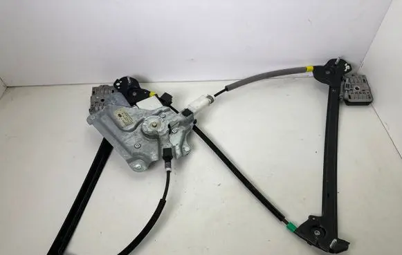 Ford Mustang V Front door window regulator with motor ER336323200AA