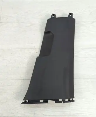 Volkswagen Golf VIII (B) pillar trim (bottom) 5H0867292