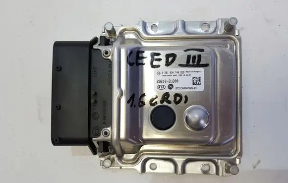 KIA Ceed Engine control unit/module ECU 29610-2U200