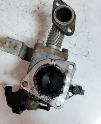 Fiat Stilo Throttle valve 46817373