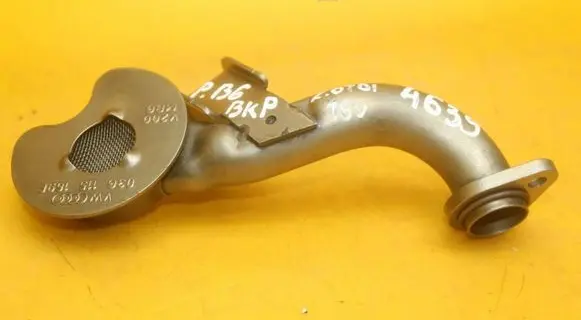 Volkswagen PASSAT B6 Oil pump 03G115169E