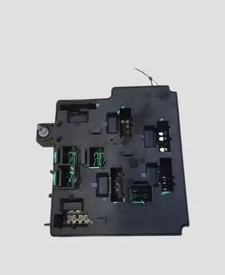Volvo V60 Fuse module 32212297