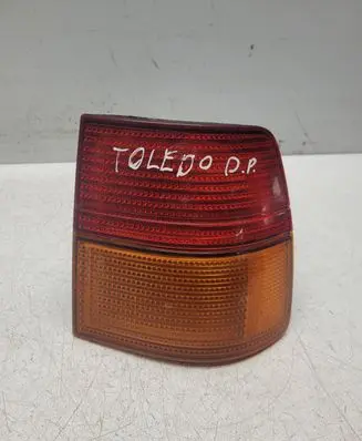 Seat Toledo I (1L) Rear/tail lights 1L0945096