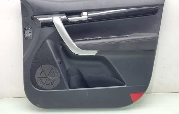 KIA Sorento Front door card panel trim 823202P000