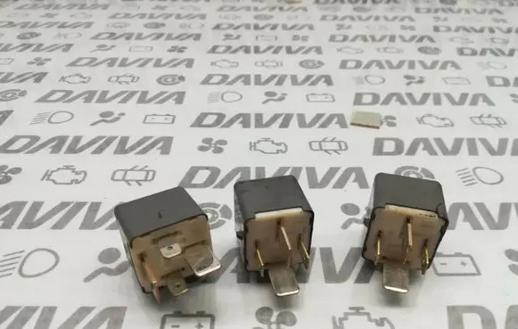 Lexus LS 430 Other relay 9008087030