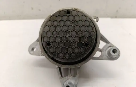 Mercedes-Benz GLE W167 Engine mount bracket A1672405300