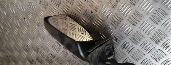 Toyota Yaris Manual wing mirror 