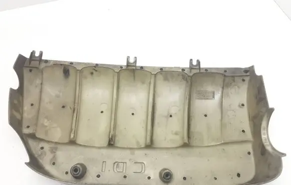Mercedes-Benz E W211 Engine cover (trim) A6470100167