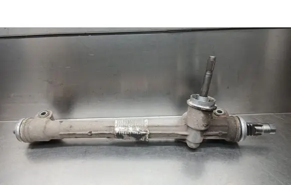 Opel Corsa D Steering rack A0006135C