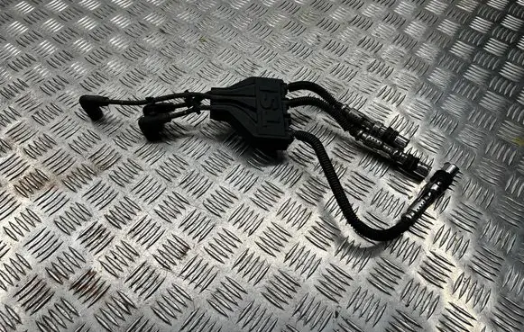 Skoda Octavia Mk2 (1Z) Ignition plug leads 03F035255 06A035281A