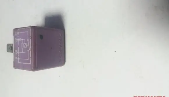 Audi A6 S6 C5 4B Other relay 431951253G