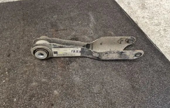 Land Rover Discovery 5 Rear upper control arm/wishbone CPLA5K976AE