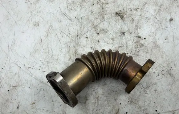 Audi A4 S4 B8 8K EGR valve line/pipe/hose 059131529