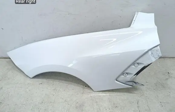 Chevrolet Corvette C8 Fender 84763951