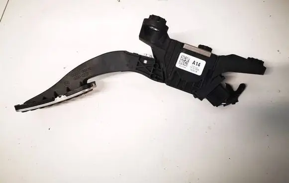 Hyundai Kona I Accelerator throttle pedal 32700xxxxx 32700-xxxxx