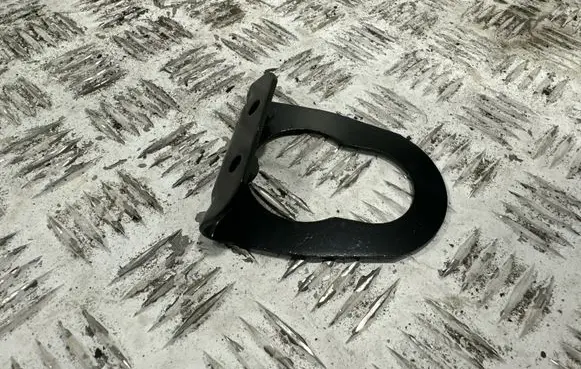 Audi Q8 Radiator mount bracket 4M0145841 20240102 89222974