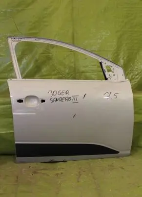 Dacia Jogger Front door 000259