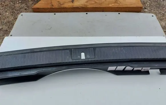Volkswagen PASSAT B8 Trunk/boot sill cover protection 3G9863459