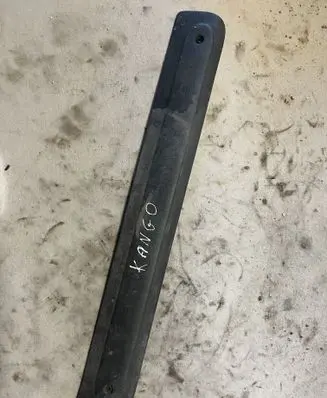 Renault Kangoo I Front sill trim cover 7700304861