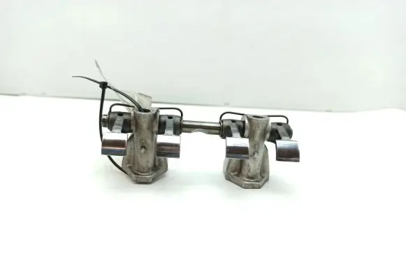 Mercedes-Benz COMPAKT W115 Camshaft holder R6160550010 2922324