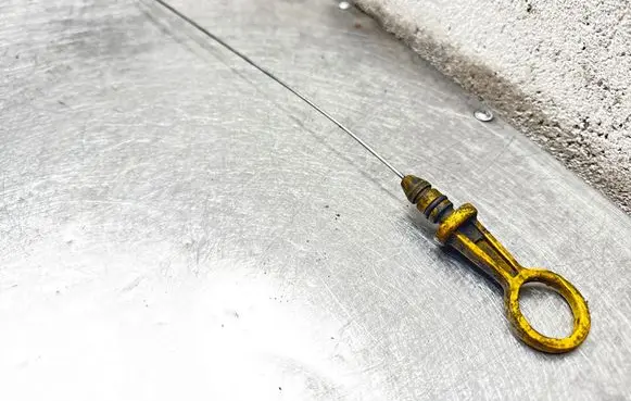 Opel Omega B1 Oil level dip stick 2245428