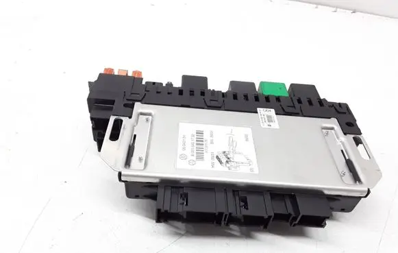 Mercedes-Benz S W220 Fuse module A2158201001