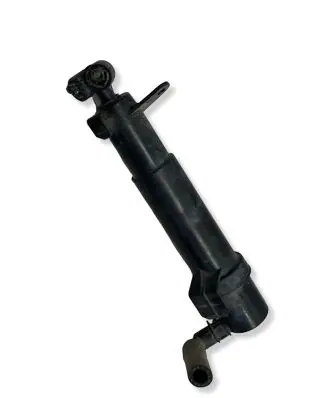 Mercedes-Benz E W211 Headlight washer spray nozzle 2118600647