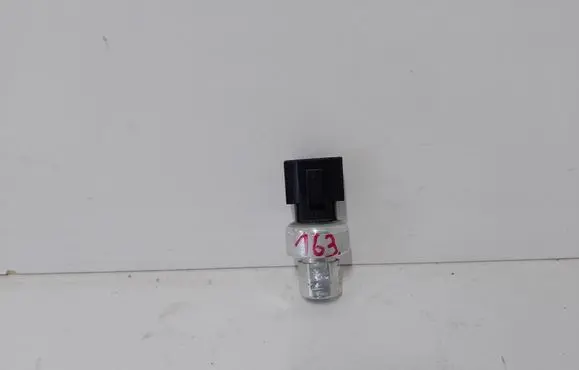 Mitsubishi ASX Air conditioning (A/C) pressure sensor 42CP15
