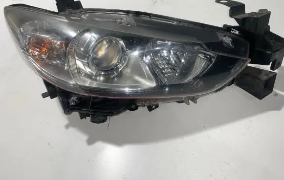 Opel Insignia A Headlight/headlamp GHR4-51030