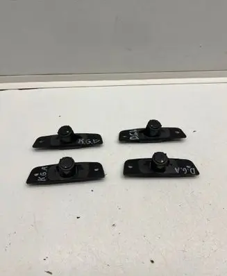 Mercedes-Benz Vito Viano W447 Sliding door lock loop/hook striker A6397661000 A639760762 A6397660862