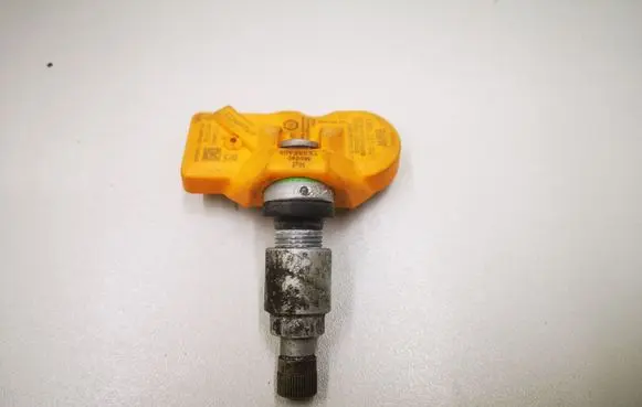 BMW 5 F10 F11 Tire pressure sensor 685622704 4226097419