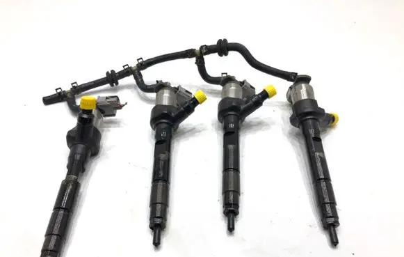 Mazda CX-7 Fuel injectors set R2AA13H50