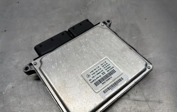 Mercedes-Benz E W211 Engine control unit/module A6461501734 A0044461540 28139543