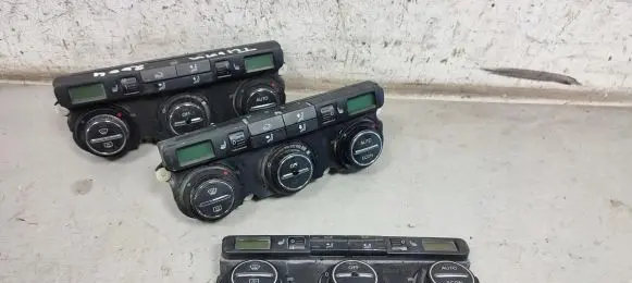 Volkswagen Golf V Climate control unit 746-414-51