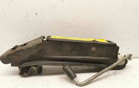 Volkswagen Golf V Lift Jack 1K0011031C
