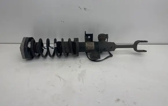 BMW 5 F10 F11 Front shock absorber/damper 6796977 F11V022VA 10541310