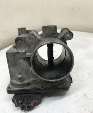 Nissan Navara D40 Throttle valve