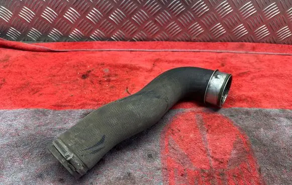 Mercedes-Benz ML W164 Intercooler hose/pipe A1645281482