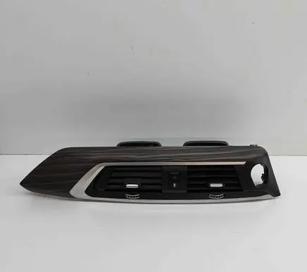 BMW X3 G01 Dashboard air vent grill cover trim 9371467 6820689