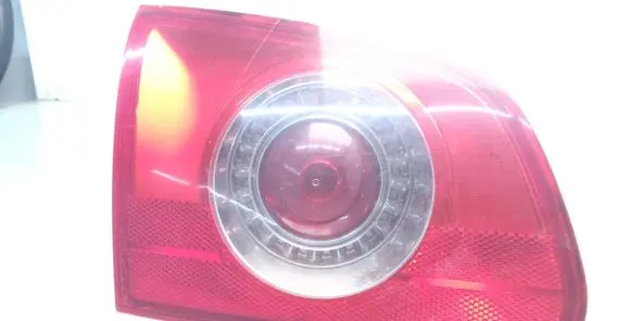 Volkswagen PASSAT B6 Tailgate rear/tail lights 3C9945093