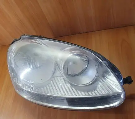 Volkswagen Golf V Headlight/headlamp 247300