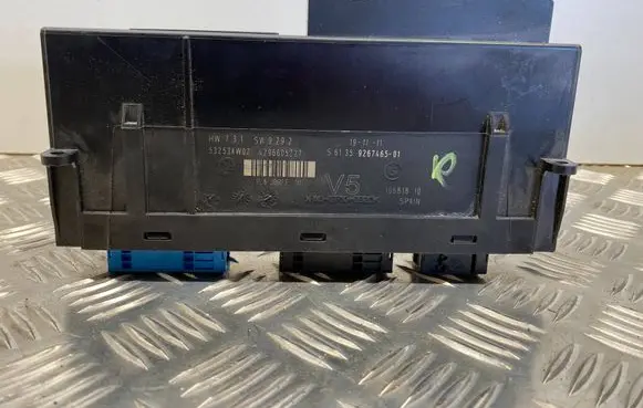 BMW 5 F10 F11 Comfort/convenience module 9267465