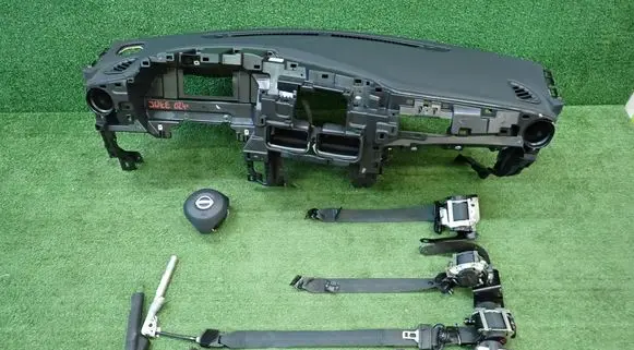 Nissan Juke II F16 Dashboard