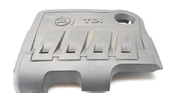Skoda Superb B6 (3T) Engine cover (trim) 03L103925BK