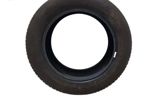 Renault Latitude (L70) R19 summer tire 68323160AAJJJ