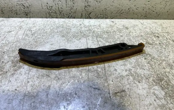 Ford Mustang VI Slide rail for timing chain FR3E6K255AB